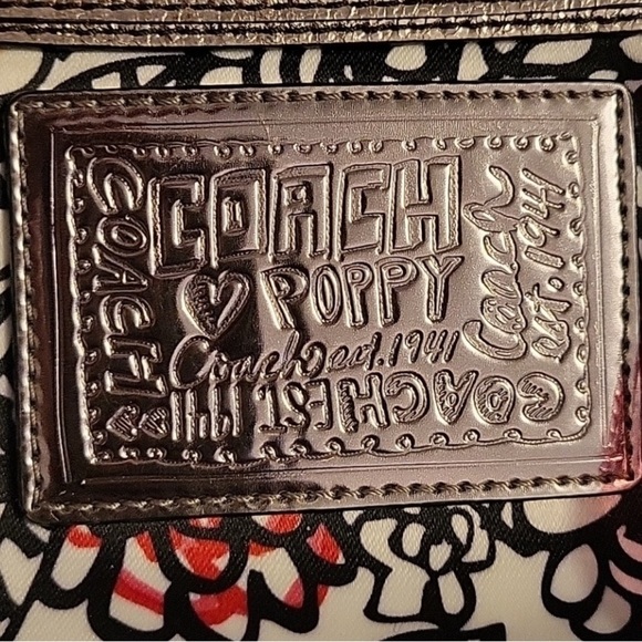 EUC RARE Coach Poppy Floral Wristlet/Mini Purse with original Coach Hang Tags - Picture 5 of 5